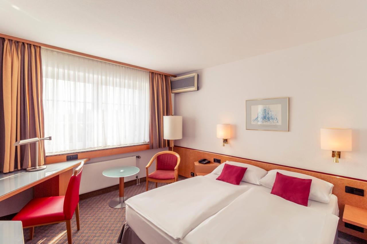 Mercure Friesenstrasse 4* Colonia